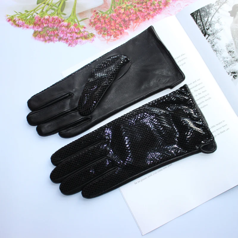 New Women Fashion Keep Warm In Autumn And Winter Black Half Serpentine High Quality Sheepskin Genuine Leather Gloves