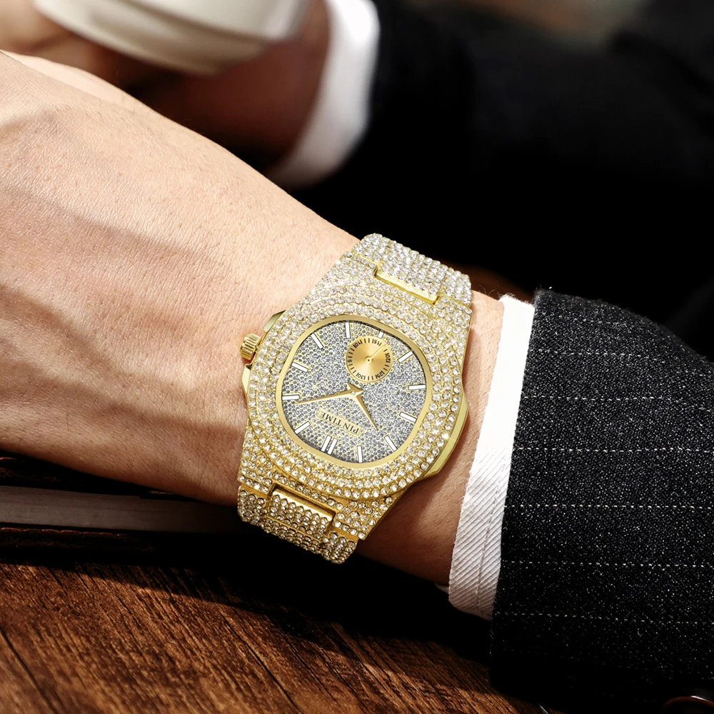 Creatieve Bling Iced Out Horloge Mannen Crystal Diamond Horloges Topmerk Luxe Stalen Klok Reloj Hombre Relogio Masculino Montre