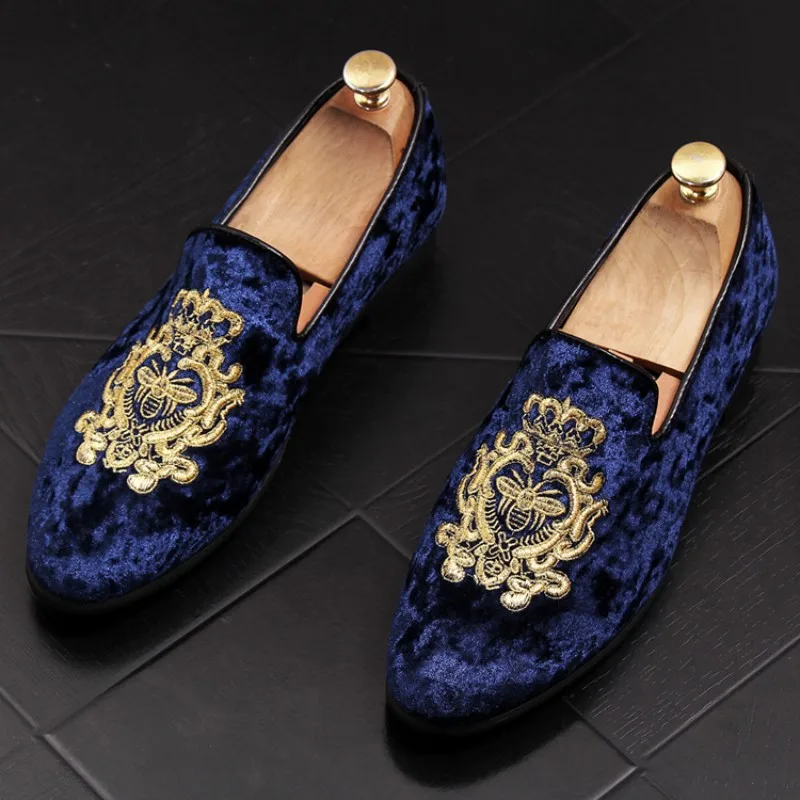 NEW Men\'s velvet loafers, embroidered bees Casual British Dress Shoes Men\'s Flats Wedding and Party Shoes b8