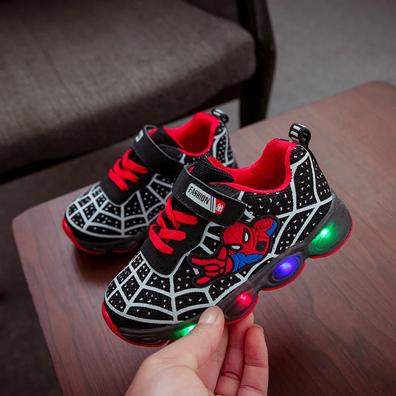 Disney Spring/Summer Children\'s Luminous Shoes Spider-Man Boys and Girls Running Shoes Children\'s Sports Shoes Mesh LED Lights