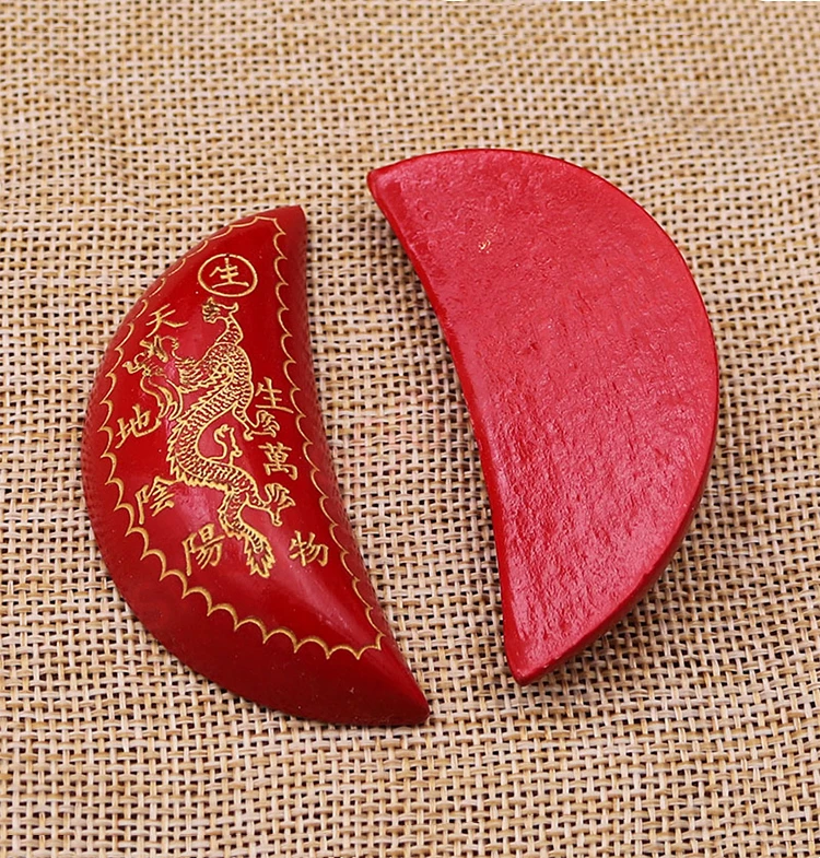 Taoist supplies, natural peach wood, water bamboo cup, holy hexagram, Yin Yang hexagram, divination tools