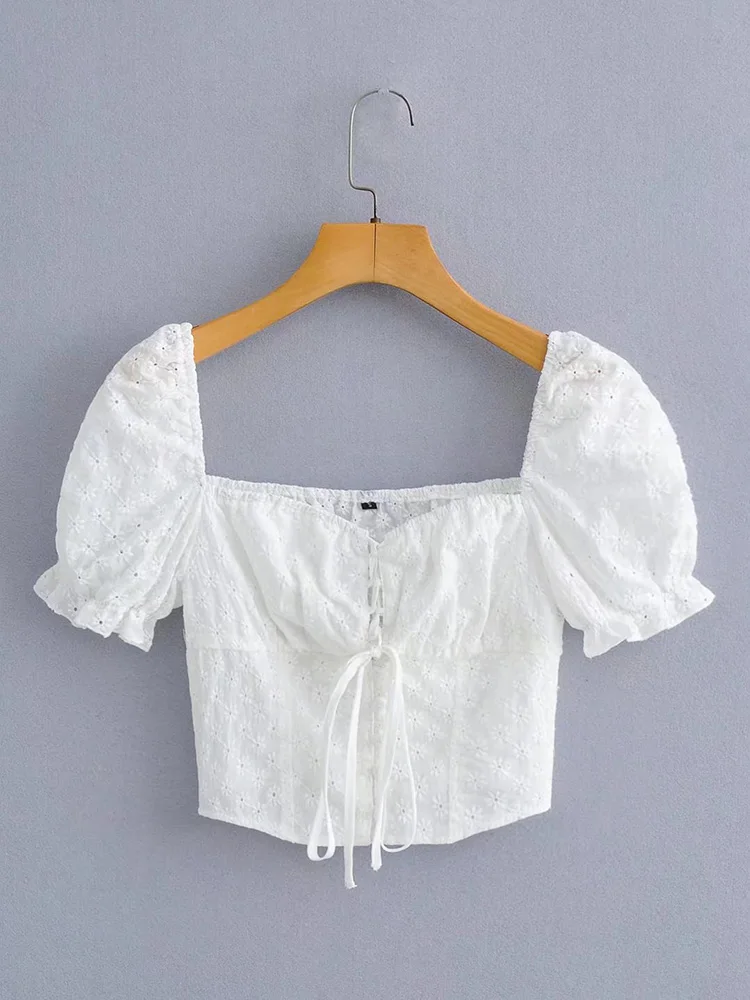 Tops Women 2022 Short Puff Sleeve Embroiery Blouse White Top Square Neck Lace Up Tie Bow Back Smocked Button Up Summer Crop Top