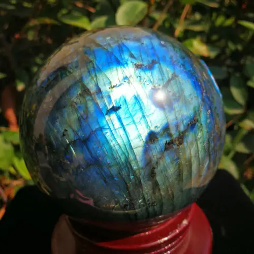 

Natural labrador quartz crystal ball gem healing reiki Madagascar