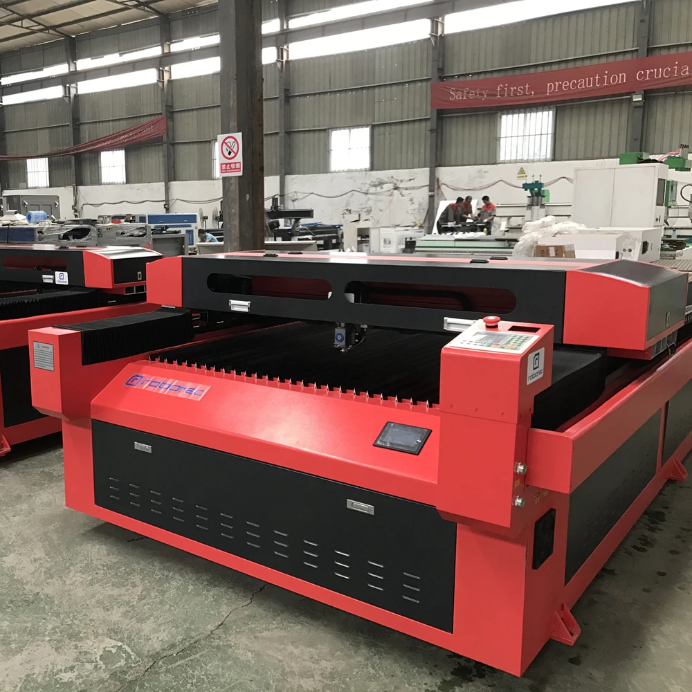 Cina Laser macchina da taglio Laser in acciaio inossidabile 1325 taglierina Laser prezzo per ferro, acciaio, piastra metallica
