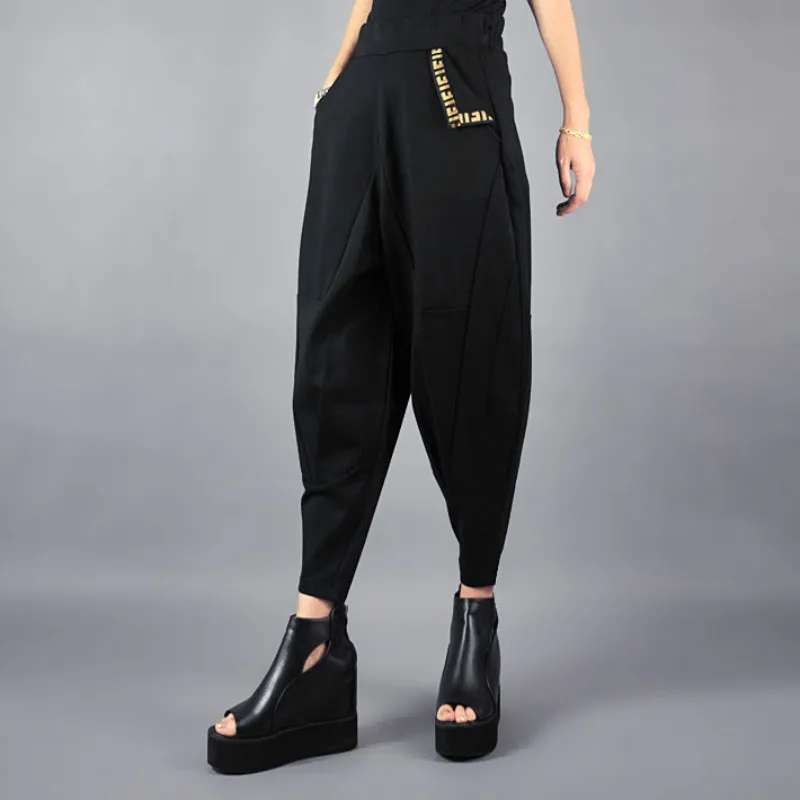 Pantaloni incrociati con motivo ricamato mutandine estive nere femminili pantaloni Capri a vita alta per il tempo libero pantaloni larghi da donna Harun di moda