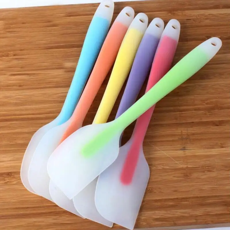 Silicone Soft Seamless Spatula Butter Cream Scraper Brush Baking Maker Kitchen Bake Gadget LX8385