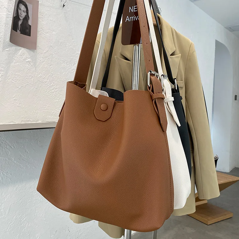 

Korean Style Retro Simple Commuting Soft PU Single Shoulder Bags Women Fashion Casual Versatile Large Capacity Square Tote-Bags