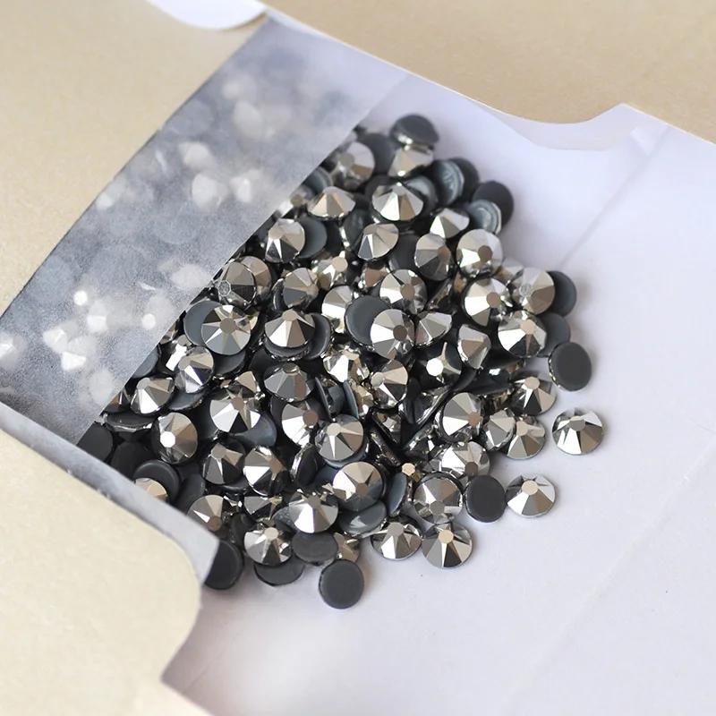 YANRUO 2088HF All Sizes Light Chrome Flatback Glass Stones Hotfix Strass Crystal Silver Rhinestones For Decoration