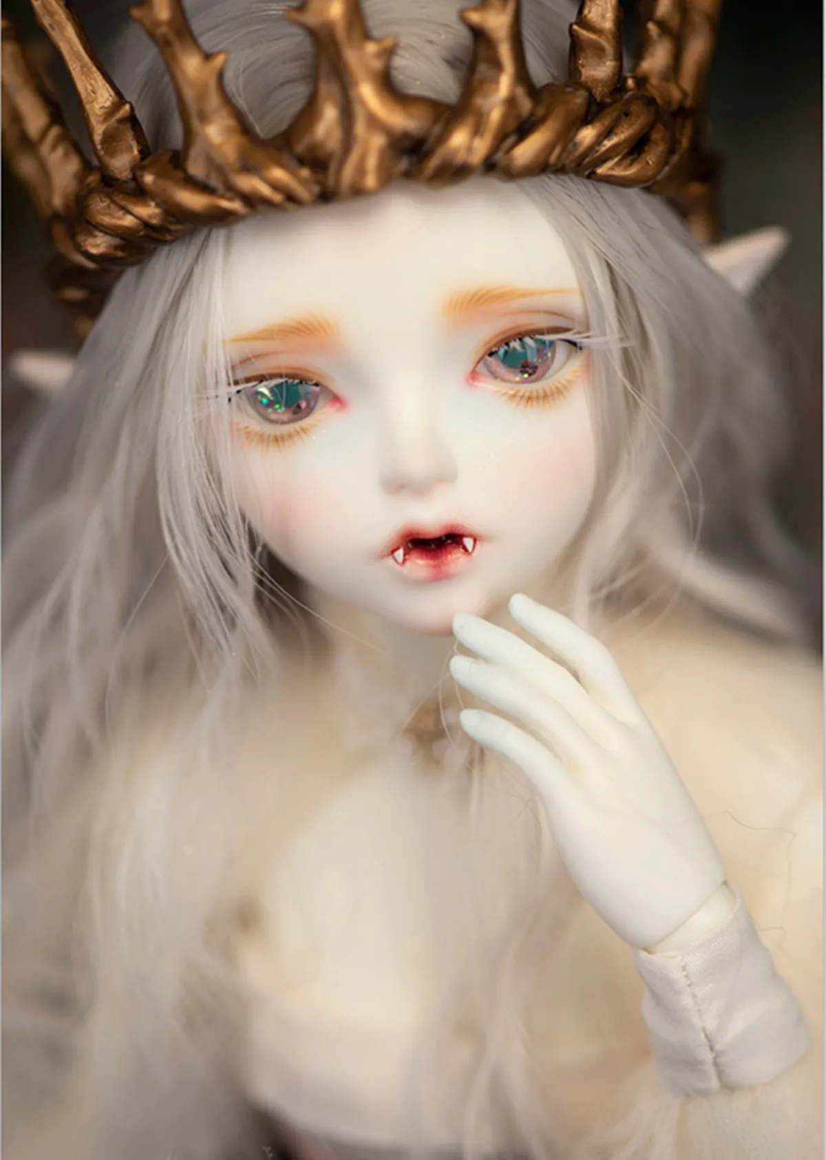 The new toy Vampire Girl BJD SD Doll 1/4 Hwayu Minifee Birthday Gift High Quality Jointed Toys Gift Model Nude ction