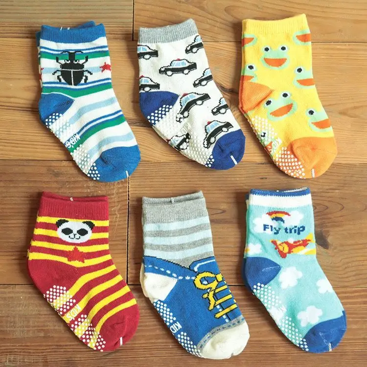 2 Pairs Baby Socks Floor Non-Slip Kids Anti Slip Character Cotton Socks Novelty Shoe Gifts Baby Boy/Girl Slipper Child 0-5 Year