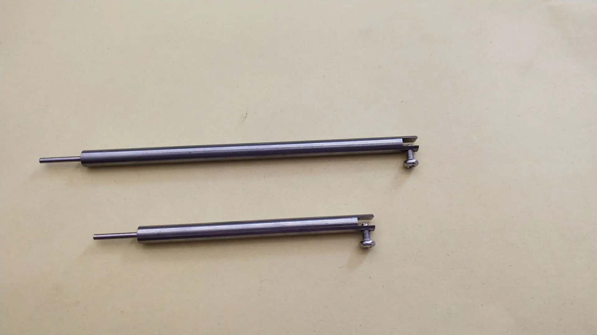 316 الفولاذ المقاوم للصدأ حاملة الأحب/ممسك الإلكترود ، البلاتين ورقة حاملة الأحب/ممسك الإلكترود ، لوحة العمل حاملة الأحب/ممسك الإلكترود الكيمياء الكهربائية