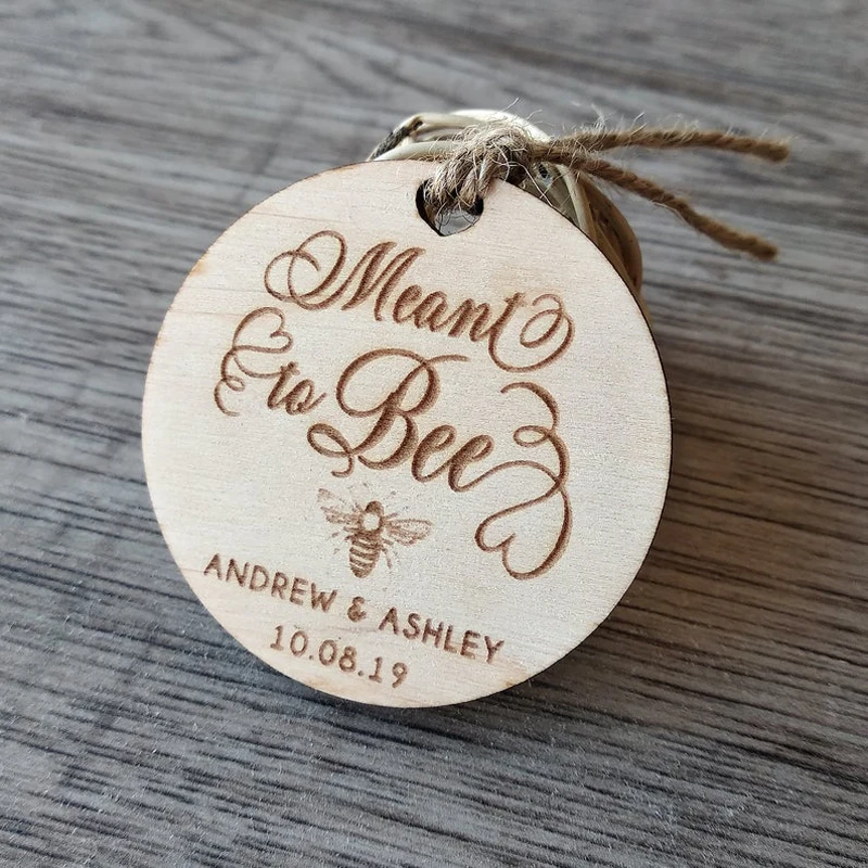 Spersonalizowane drewniane metki Meant to Bee, niestandardowa przywieszka na prezent, rustykalne upominki ślubne, niestandardowa przywieszka na przyjęcie Baby Shower Boutique Box Tag