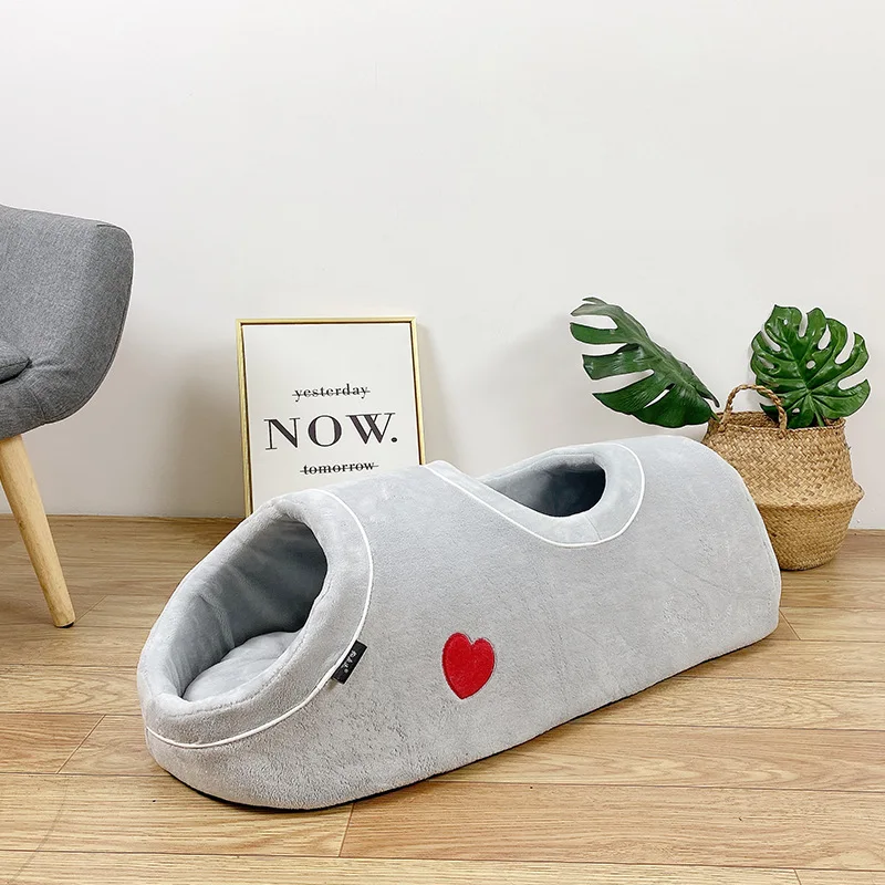 Funny Winter Pet Bed House Warm Mat for Cats Pet Bed Cave Tunnel Sleeping Bag Dog Beds House for Cats Pet Products Accessories