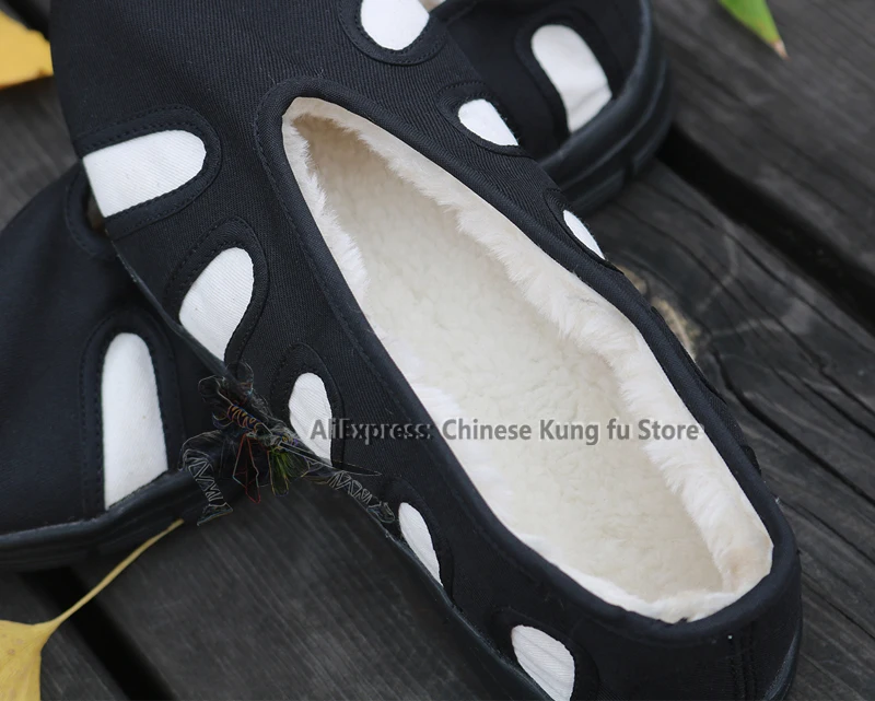 أحذية تاي تشي الشتوية للرجال والنساء أحذية رياضية Wudang Taoist أحذية الكونغ فو فنون الدفاع عن النفس أحذية Wushu Wing Chun