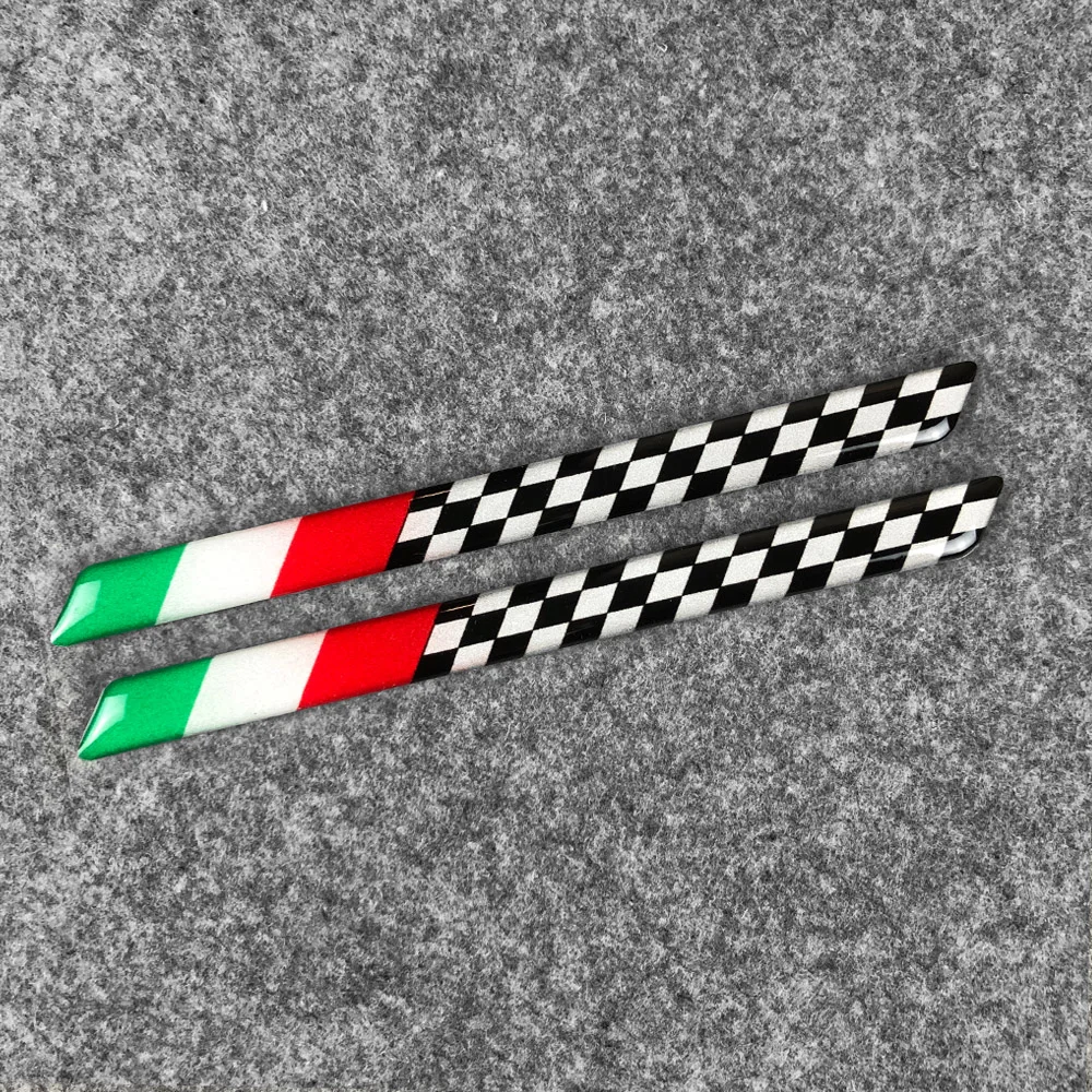 1 Pair 3D Motorcycle Reflective Sticker Italy Flag Racing Tank Helmet Side Car Decals