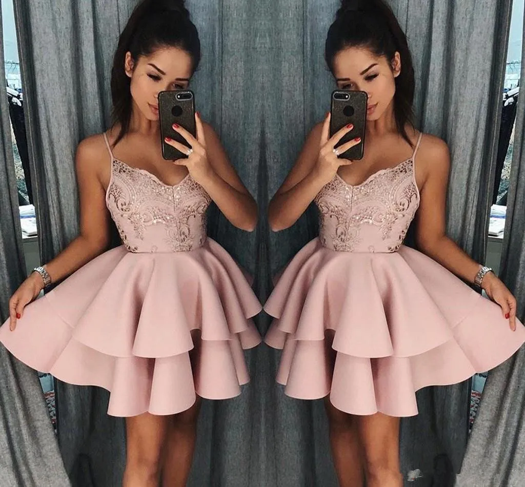 

Dusty Rose Short Homecoming Dresses 2020 New Fall Spaghetti Straps A Line Layers Cocktail Dress Lace Sequins Mini Prom Gowns