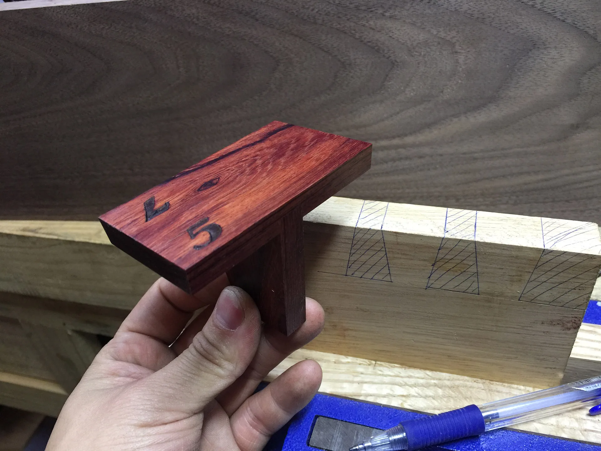 Woodworking Dovetail Marker Japanese Black walnut Dovetail Marking Template 1:5 1:8 90 Wood Joint Gauge Dovetail Guide Tools