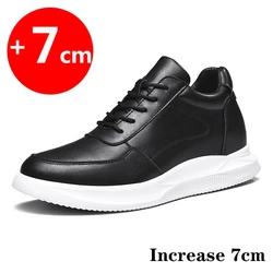 Zapatillas de deporte para hombre, zapatos con aumento de altura, plantillas de cuero, 7CM, para la vida diaria