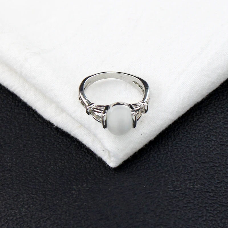 Twilight Saga Ring Bella Opals Silver Plated Fashion Hot New Simple Classic Movie Film Jewelry for Women Lady Wholesale