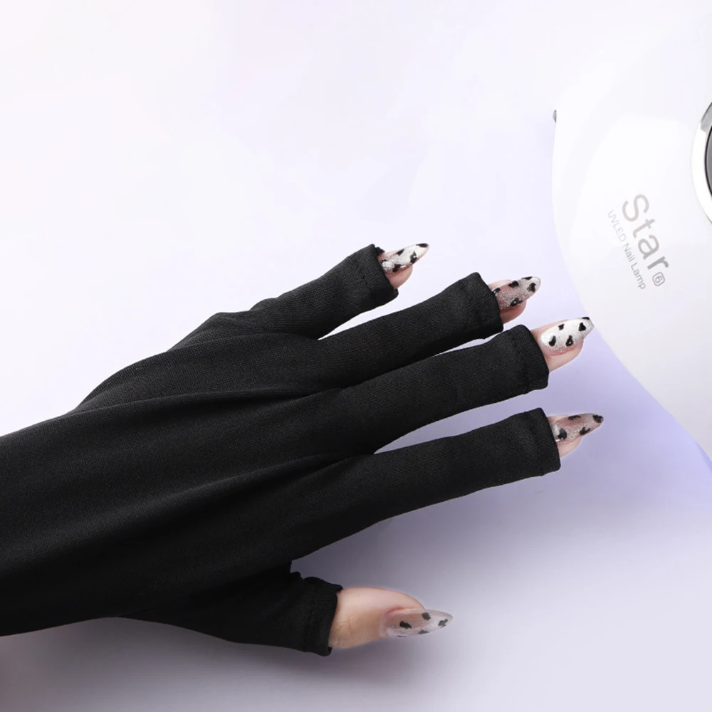 1 Pair Anti Uv Rays Protective Gloves Nail Gloves Black White Led Lamp Nail Uv Protection Radiation Proof Glove Nail Art Tools