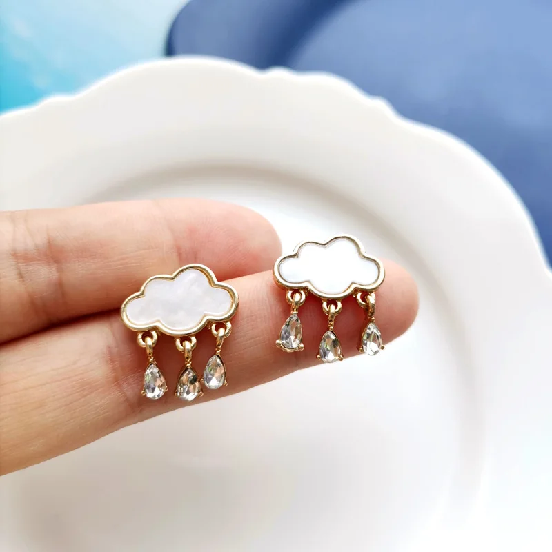 Summer Cloud Raindrop Clip on Earrings Simple Small Cute White Clould Clip on Earrings Wihtout Piercing for Kids Girls Women