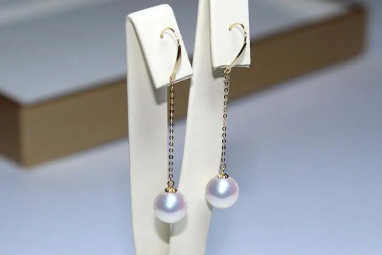 

gorgeous pair of 19-10 south sea round white pearl dangle earring 18k free shipping