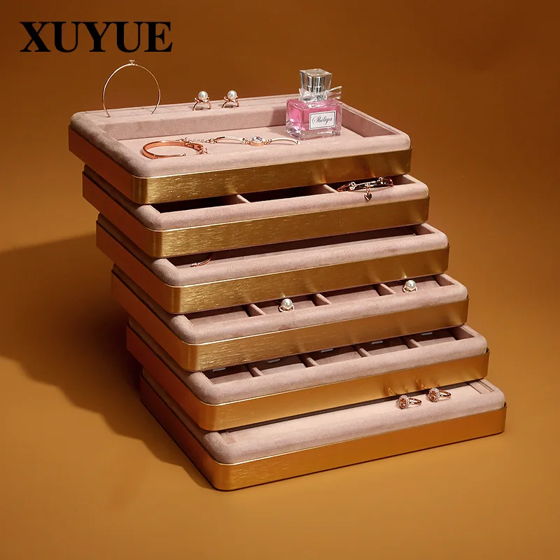 New jewelry tray, metal pink, look at the pallet, a variety of jewelry, display, storage, display props