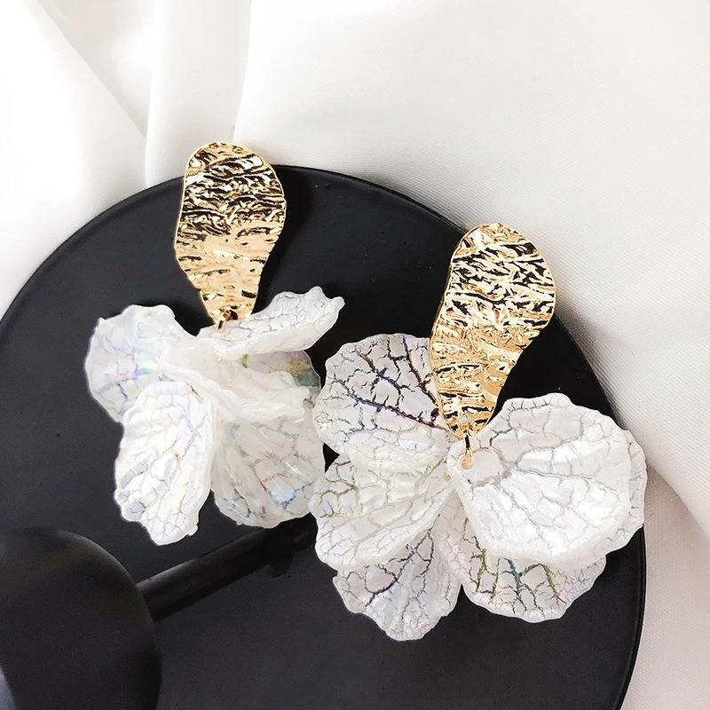 Korean White Shell Flower Petal Drop Earrings For Women 2023 New Statement pendientes Trendy Jewelry