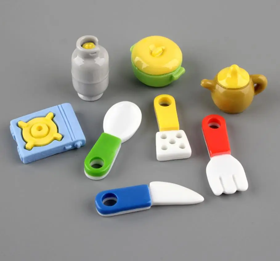 100pcsMini Kawaii Simulation Kitchen Supplies Series Resin Teapot Knives Forks Soup Pot Scrapbook Diy Accessory Decorate Craft