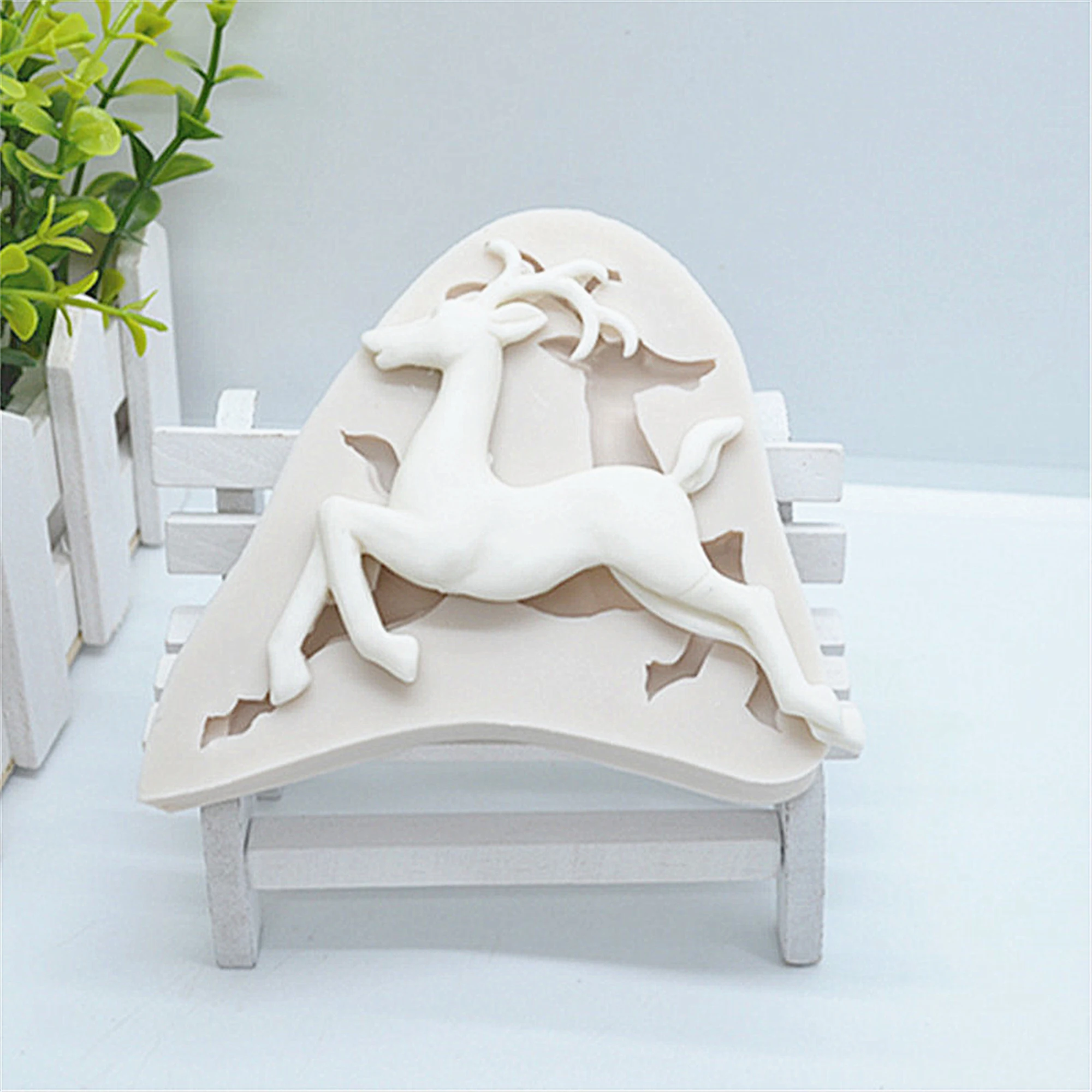 3D Deer Cake Fondant Mold For Baking Silicone Molds Cake Decorating Tools 3D Cupcake Candy Clay Chocolate Gumpaste Mould