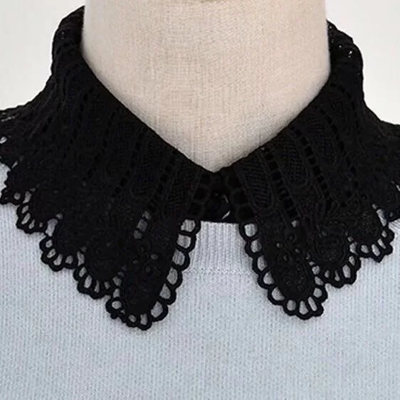 2021 Fashion New Retro Lace Women\'s Clothes Accessories Removable Shirt Fake Collar Black and White All-match Spring  Autumn