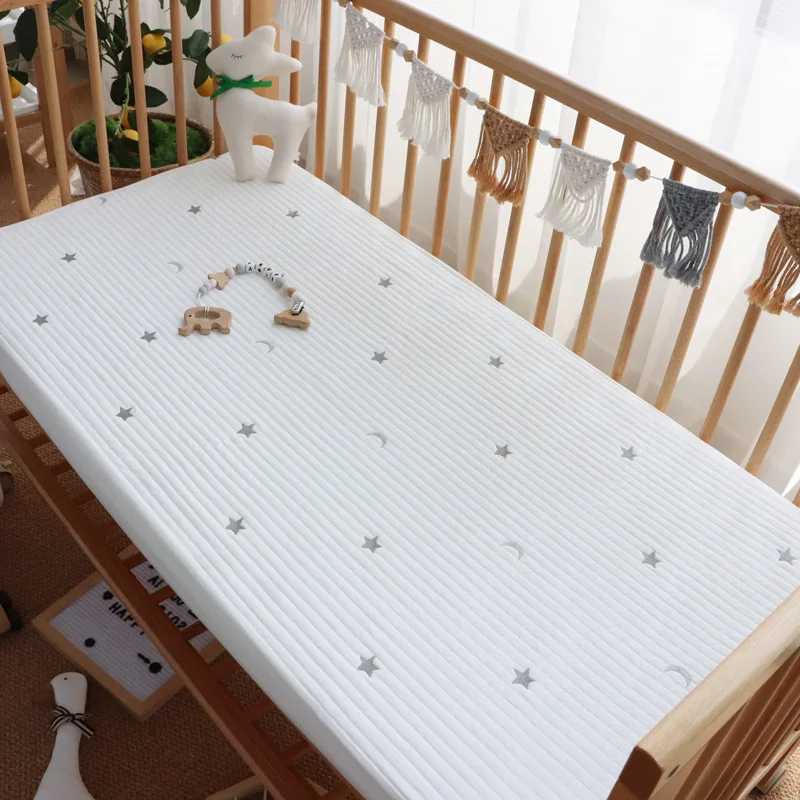 Imagen 4: Sábana bajera elástica acolchada de algodón coreano con bordado de estrellas y cereza, limón, oso, sábanas para cuna de bebé, ropa de cama, funda de colchón