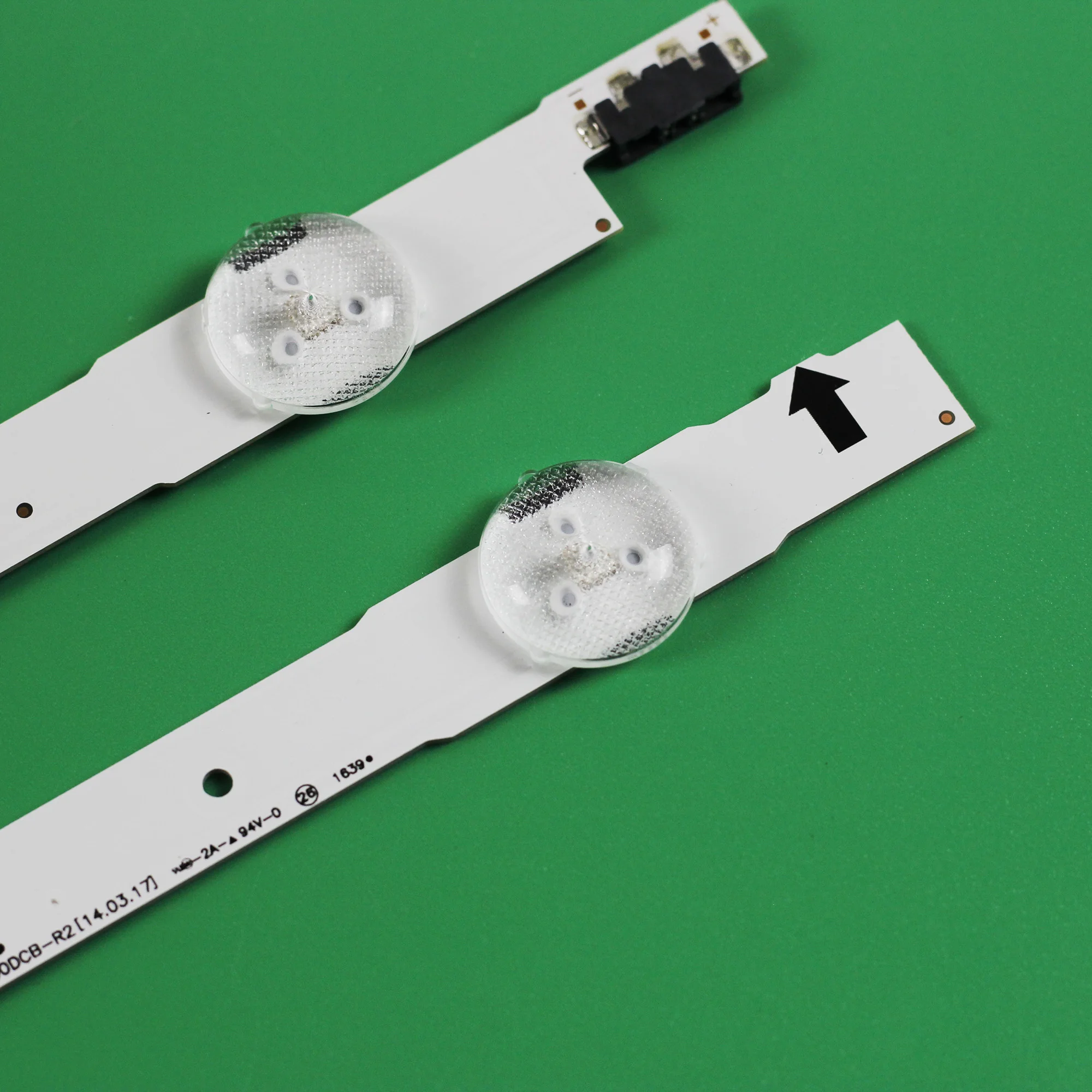 Lampu Latar LED Strip (14) For UE60H6300 UE60J6240AK UE60H6270 UE60J6250 UE60H6250 UE60H6200 BN96-30421A 30433A 30434A BN41-02181A