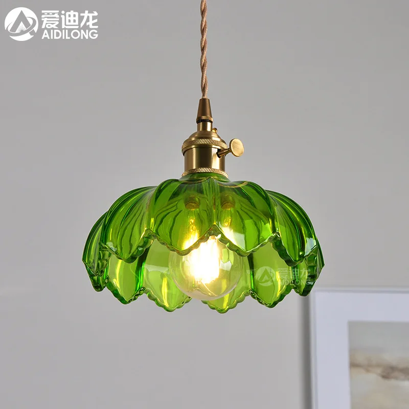 IWHD-lámpara colgante de cristal verde pequeña para dormitorio, Bar, café, restaurante, luces colgantes modernas nórdicas de cobre, luminaria