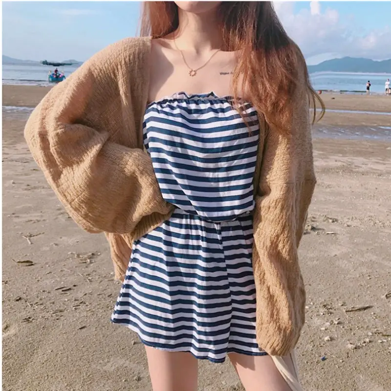 Atasan Pantai Wanita Katun Musim Panas Cardigan Lengan Panjang Kerah V Atasan Pantai Kasual Fashion Gaya Korea Tipis Longgar Satu Warna