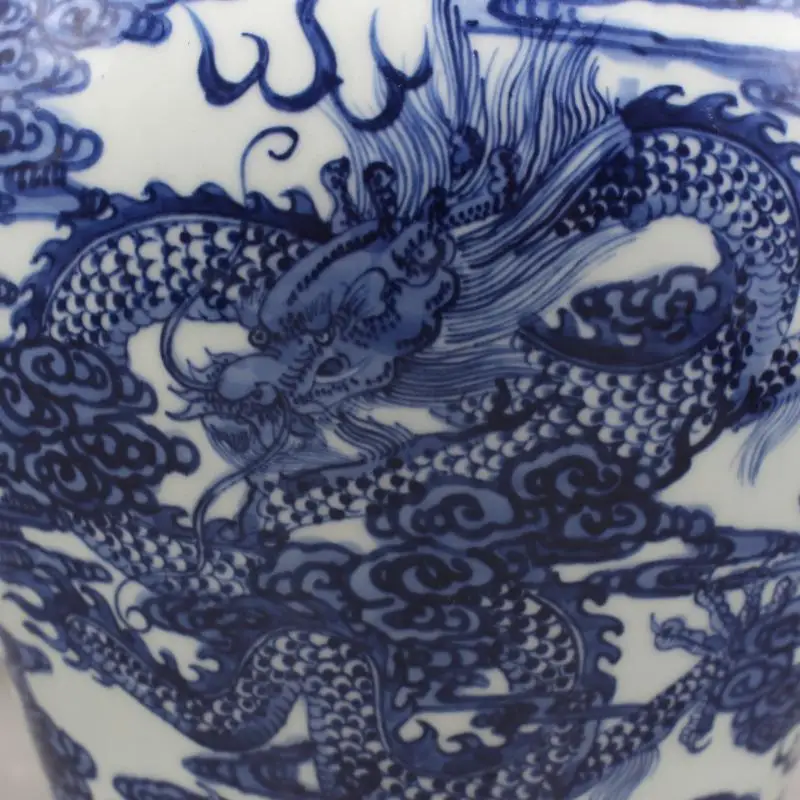 Qing Dynasty Kangxi Blue And White Dragon And Phoenix Pattern Ginger Jar Hand Painted High Antique Decorative ceramic temple jar