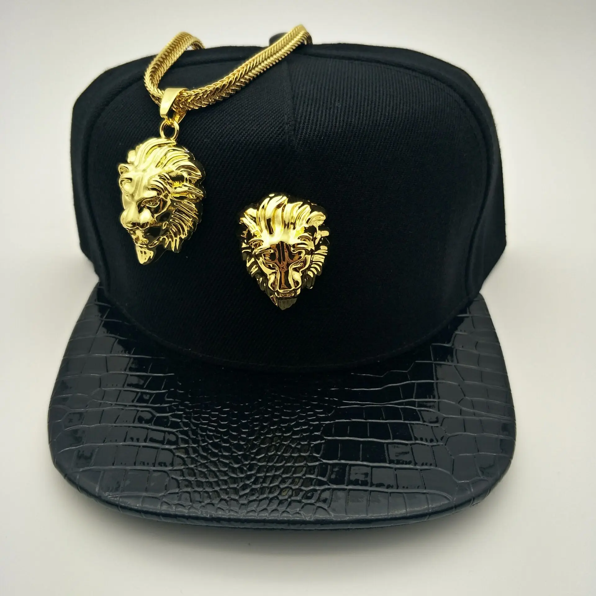 Metal Gold Lion Head  Baseball Cap Cotton Blue Red Hip Hop Rap 5 Panel Snapback Flat Brimmed Hat Women Men