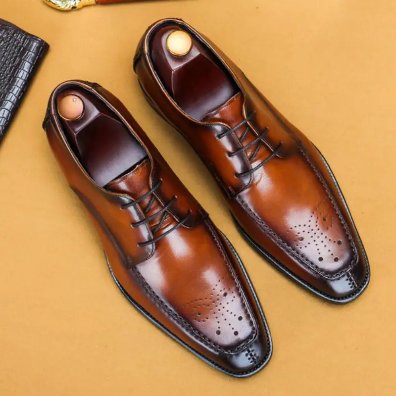 

New Handmade Genuine Leather Dress Men Shoes Brogue Business Office Work Shoes England Mens Carving Lace Up Leisure Party Shoes