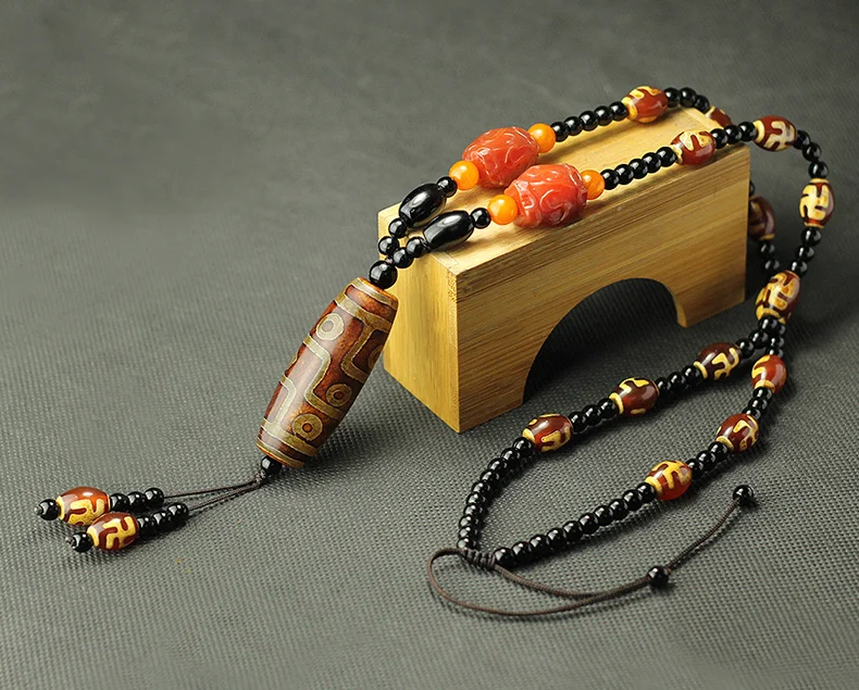 

Rare Nature Tibetan Dzi Bead 9 eyes bead Amulet Pendant with sard Bead Necklace gift