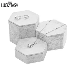 Grey Velvet Hexagonal Flannel Jewelry Display Support Necklace Pendant Bracelet Ring Display Props Counter Window Display Prop