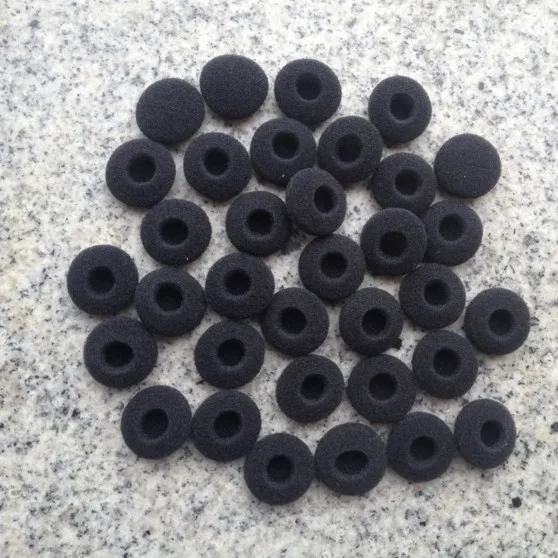 500 шт. Черные 18 мм поролоновые вкладыши вкладыши вкладыши сменные амбушюры губчатые крышки для MP3 MP4