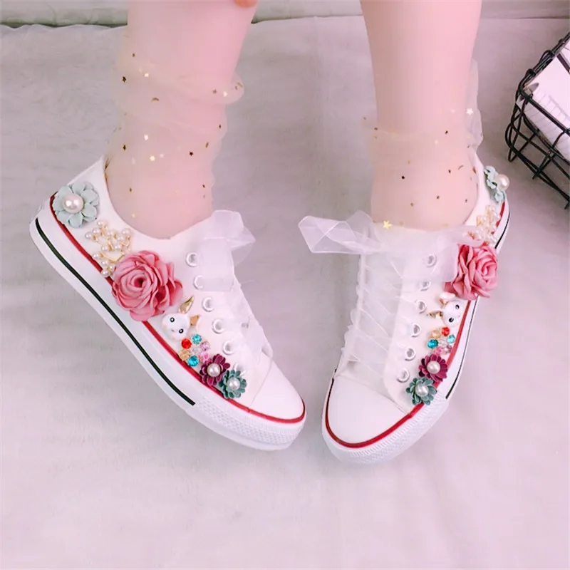 Handmade 3D Flower Girl Low-cut Lace-up Canvas Shoes Women\'s Flat-heeled Shoes Student Wear-resistant Rubber Sports Flat Shoes