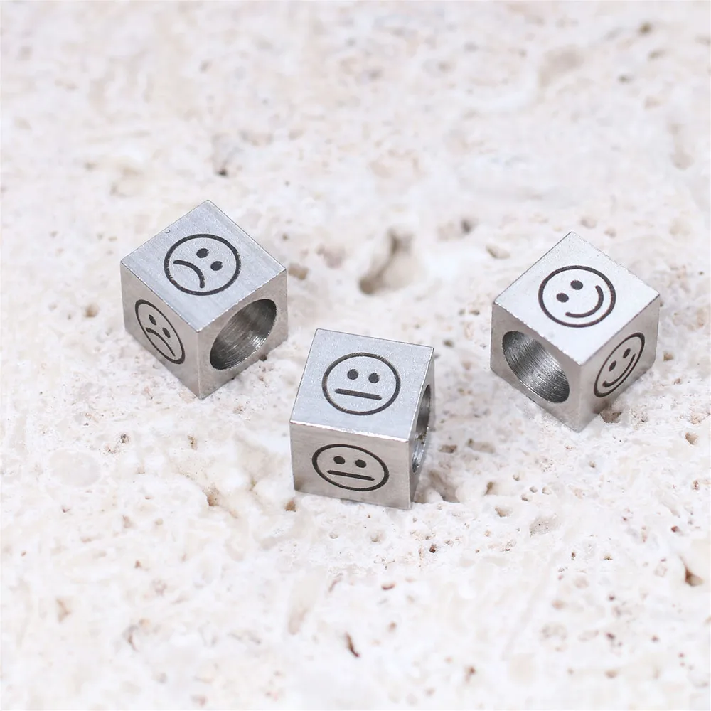 Stainless Steel 7*7MM three dimensional square smiley expression bead accessories diy bracelet necklace perforated accessories