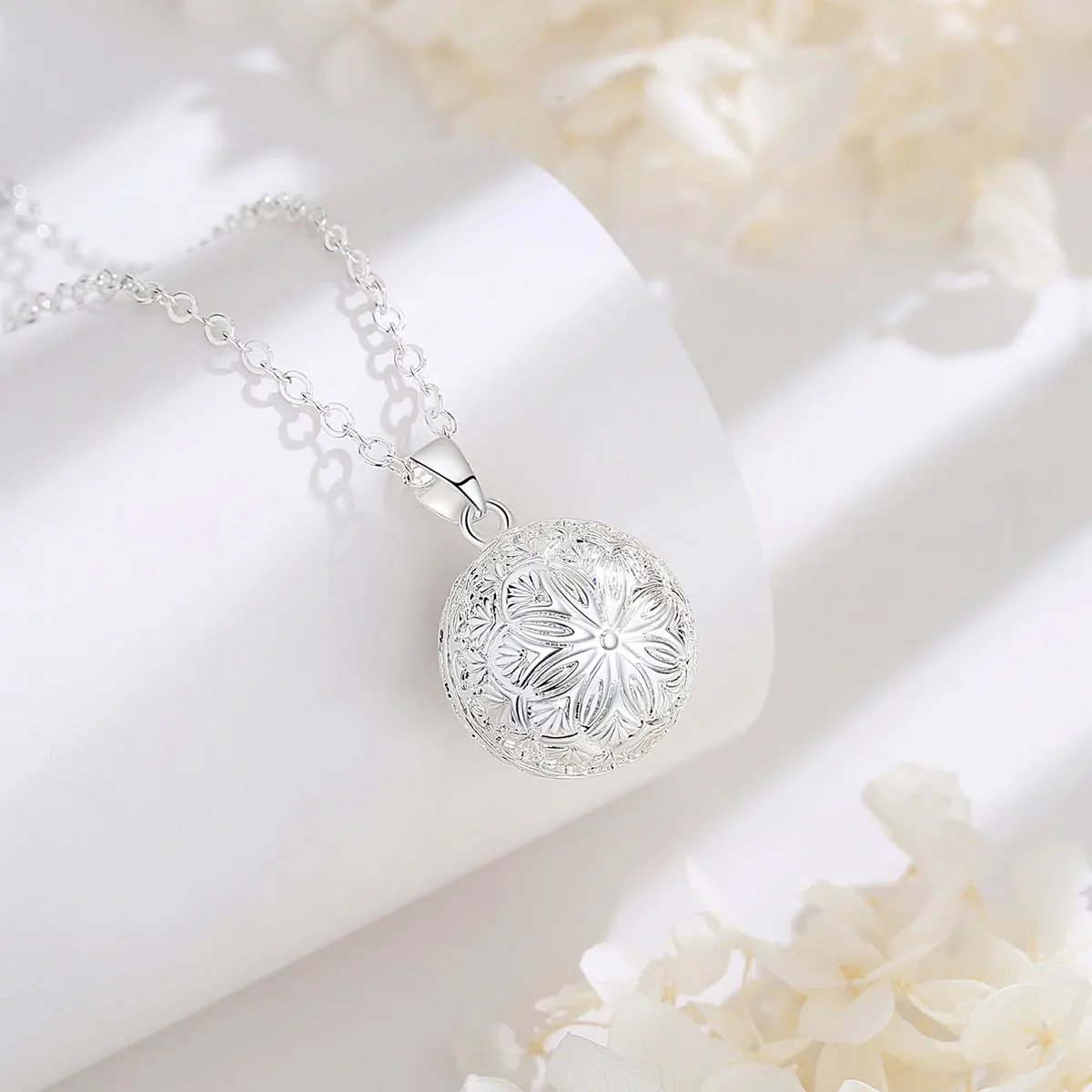 Eudora Flowers Pregnancy Chime Bola Ball Angel Caller Pendant Necklace Mix Styles Fashion Fine Maternity Jewelry for Women Gift