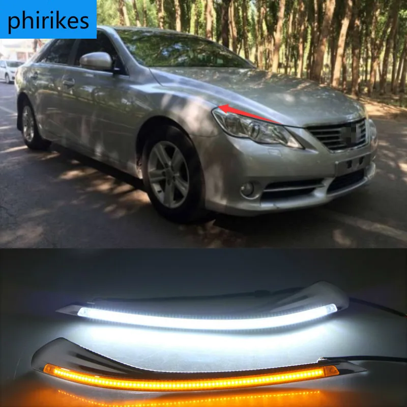 

LED Eyebrow Daytime Running Light DRL with Yellow Turn Signal Light for Toyota Reiz Mark X 2010-2013