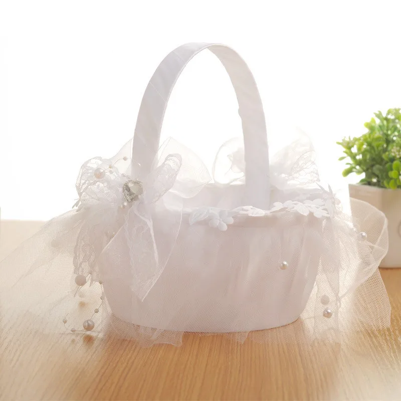 

20 x 20CM Upscale White Theme Party Decoration Lace Satin Bride Portable Flower Basket Petal Holder For Wedding Centerpieces
