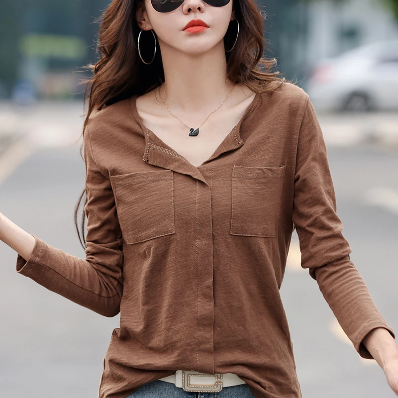 TuangBiang Fashion V-Neck Women Cotton T-Shirts Two Pockets Loose Autumn Tshirt Coffee Korean High Quality 2023 Long Sleeve Tops