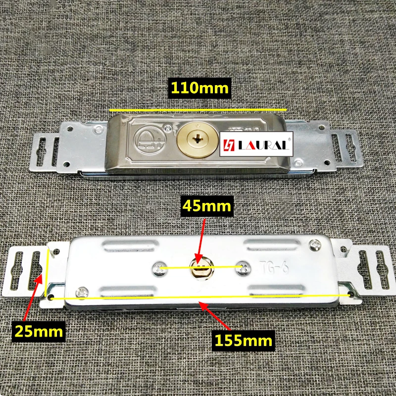 Serratura della porta Del Parcheggio Camera Del Magazzino, la Croce Chiave/Atomica Chiave/Chiave Del Computer Viene Utilizzato Per Stendere La Serratura Della Porta