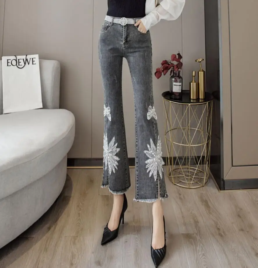 Fashion White Beaded Three-Dimensional Flowers Jeans Women 2021 New Autumn Slim Stretch Cropped Flared Pants s1469