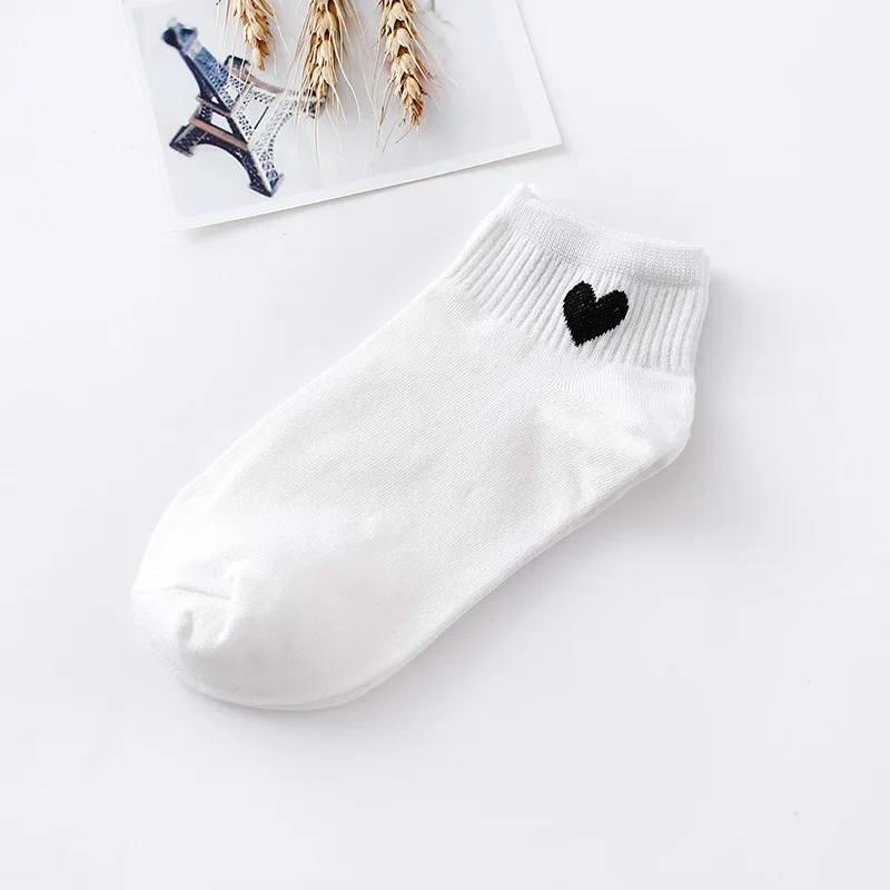 1pairs Women Short Socks Red Heart Cute College Fresh Female Socks Soft Cotton Summer Autumn Hot Sale Girls Sock Meias Sox